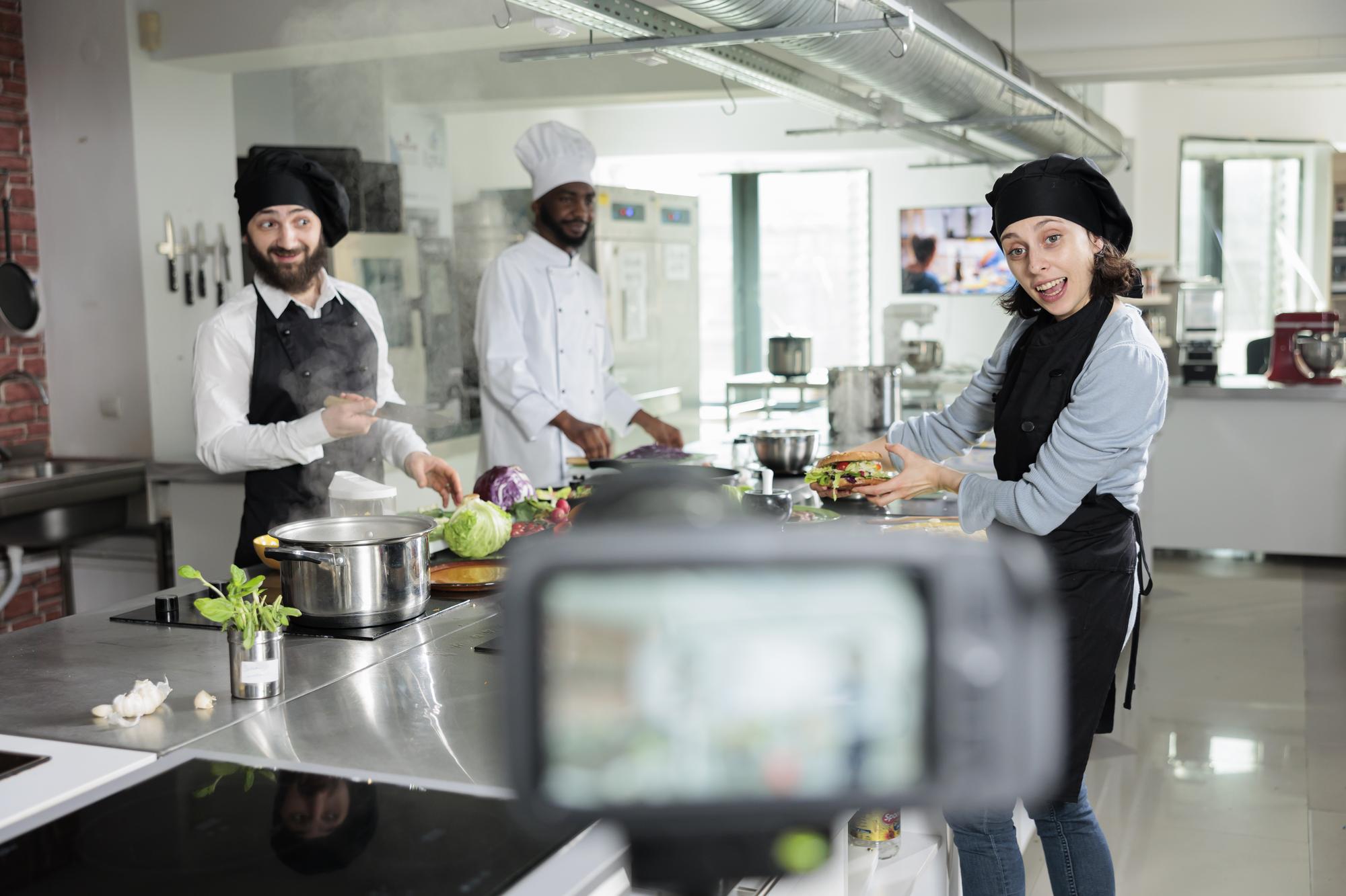 Compact image of a consultation session with chef